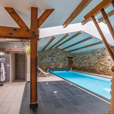 Villa De L'hubertiere *