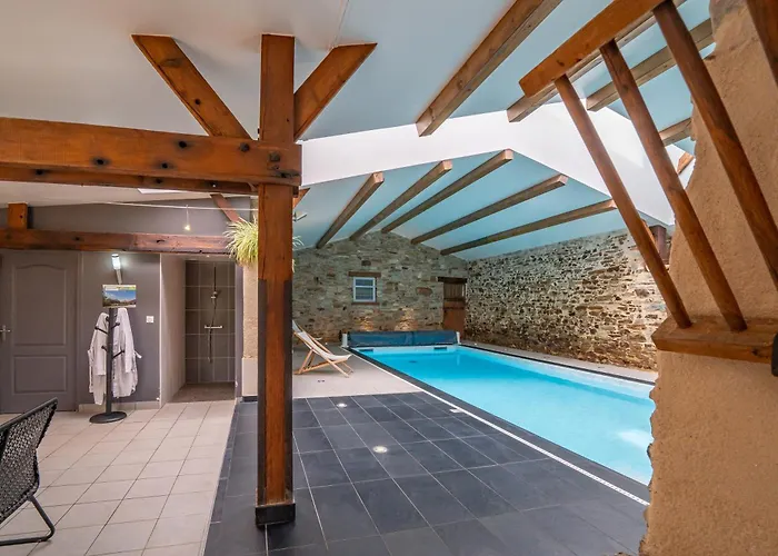 Villa De L'hubertiere *