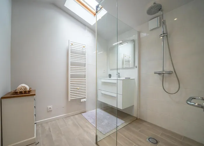 De L'hubertiere Villa