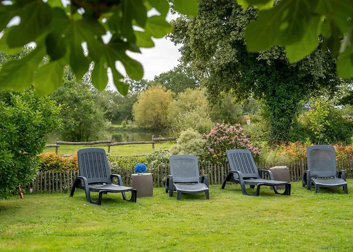 De L'hubertiere Villa *