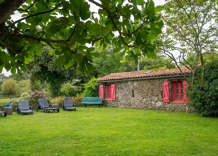 De L'hubertiere Saint-Christophe-du-Ligneron